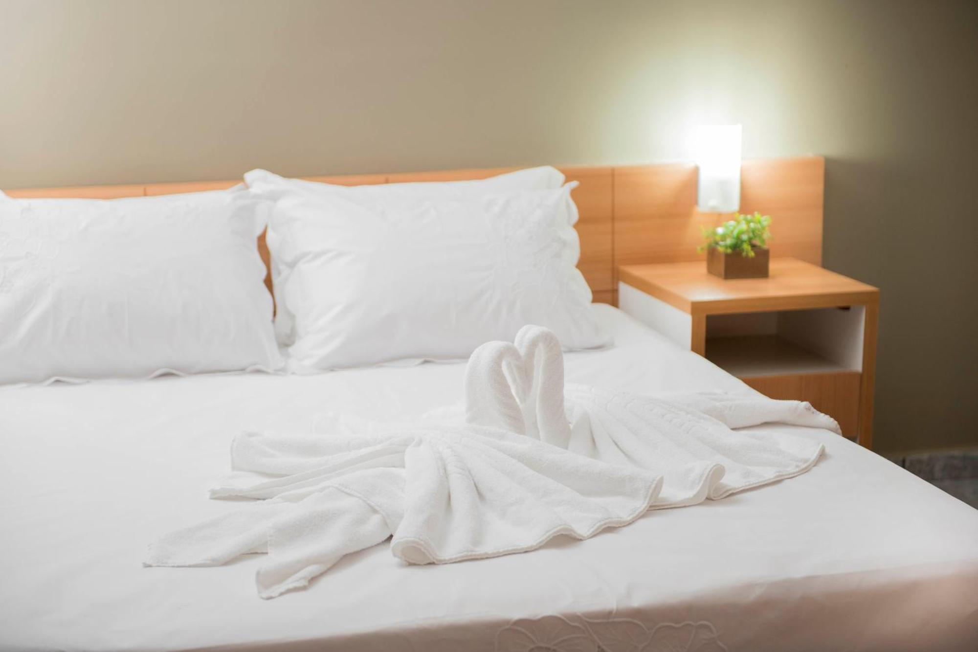 River Palace Hotel Divinópolis エクステリア 写真